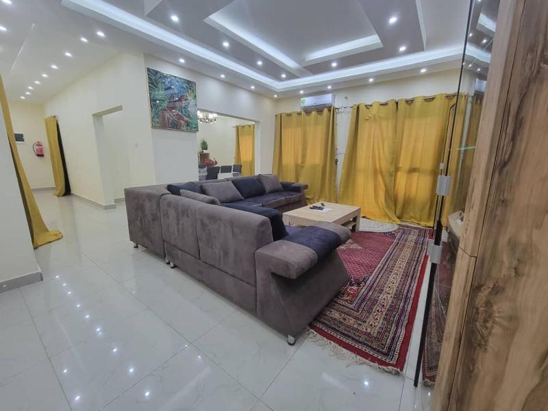 Luxure Loft - image 13