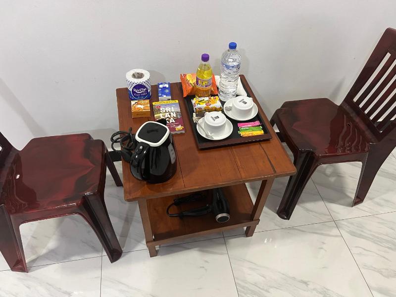 RKM Hotel Uppuveli - image 28