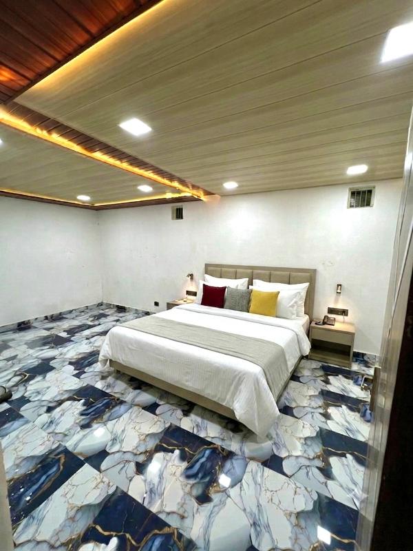 The Palm Grove Farm Villa - image 21