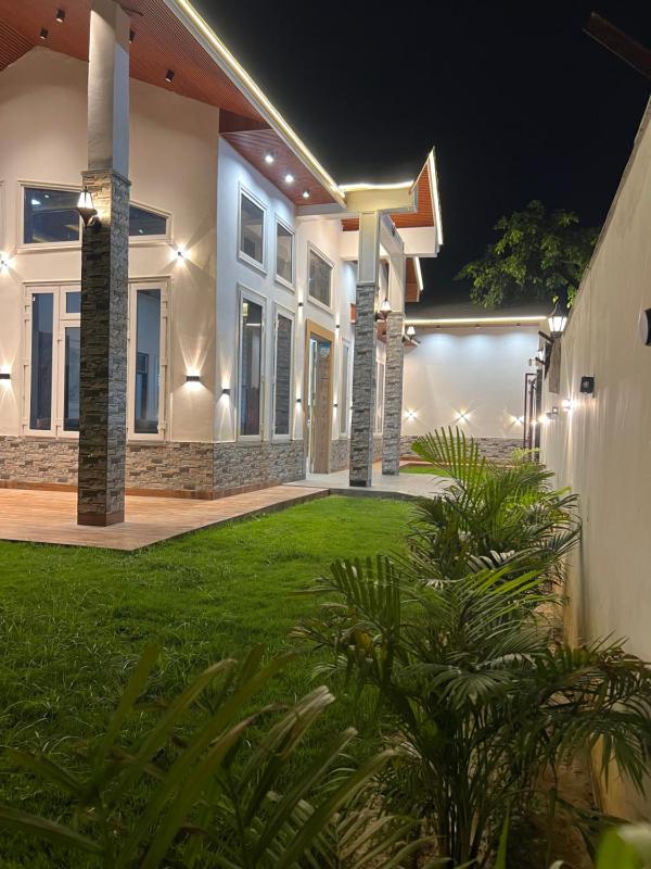 The Palm Grove Farm Villa - image 9