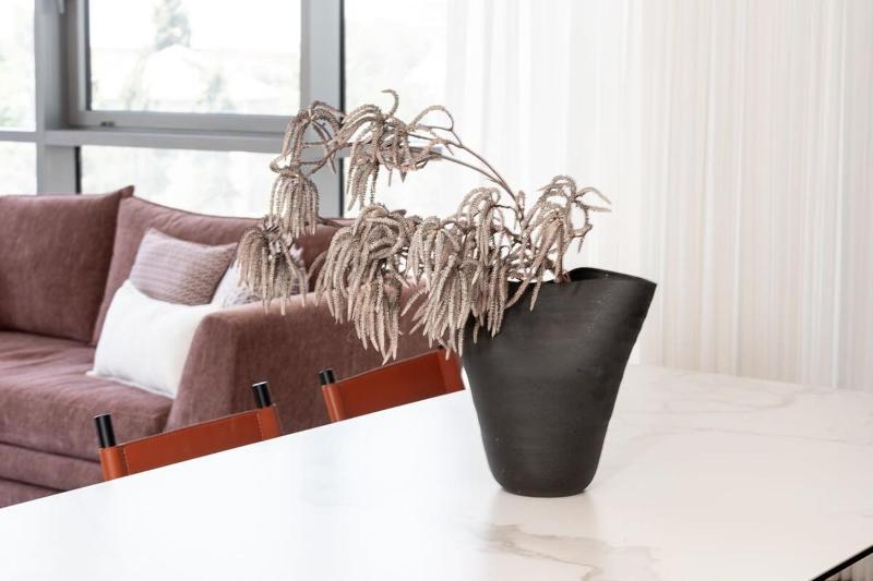 Luxury 2BDR In The Heart Of Jerusalem - image 7