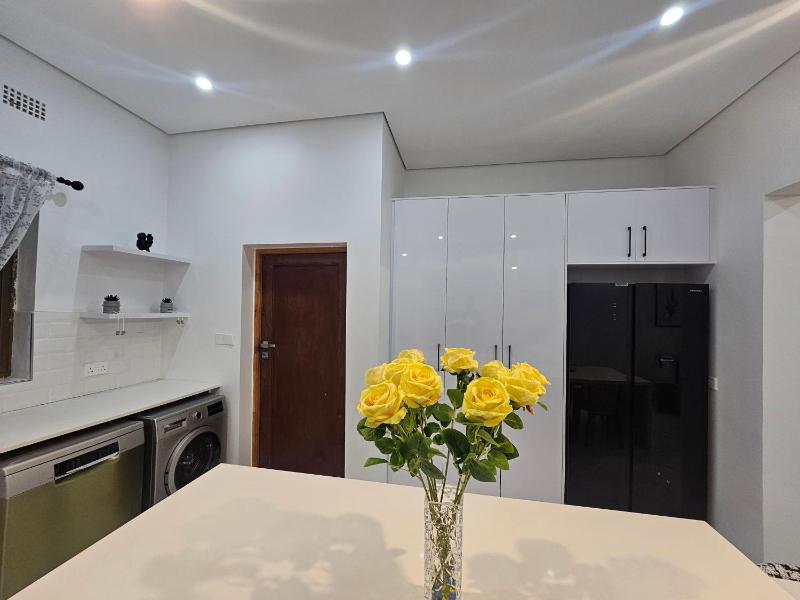 Nisha Serviced Apartments - image 9
