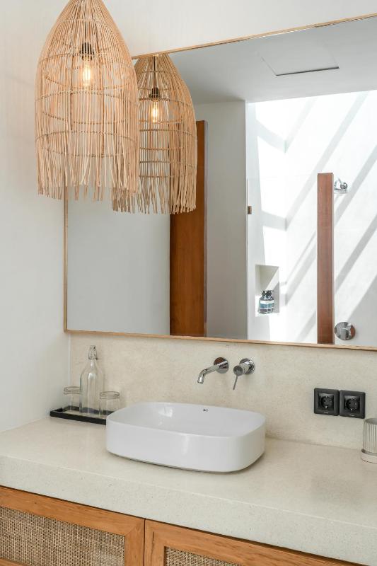 Zing - 3BR Stylish Uluwatu Villa 7 Mins to Beach - image 15