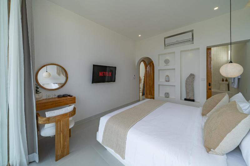 Puri Bintang - Stylish 2BR Villa with Private Pool in Canggu - image 4