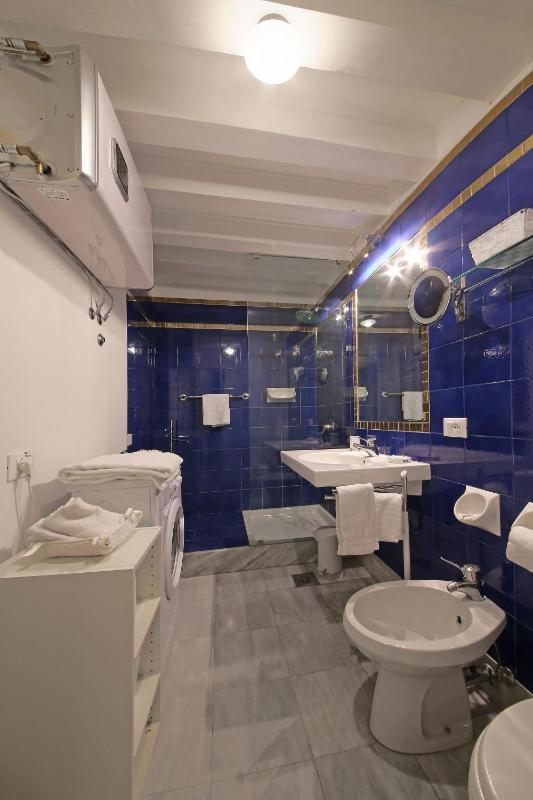 Superior Apartment image 3
