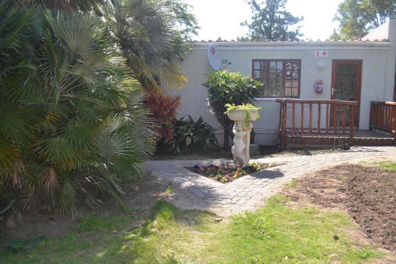 Cycad Lodge - image 11