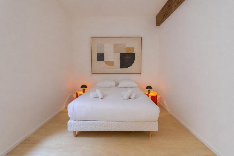 Loft duplex au coeur de La Rochelle - image 9