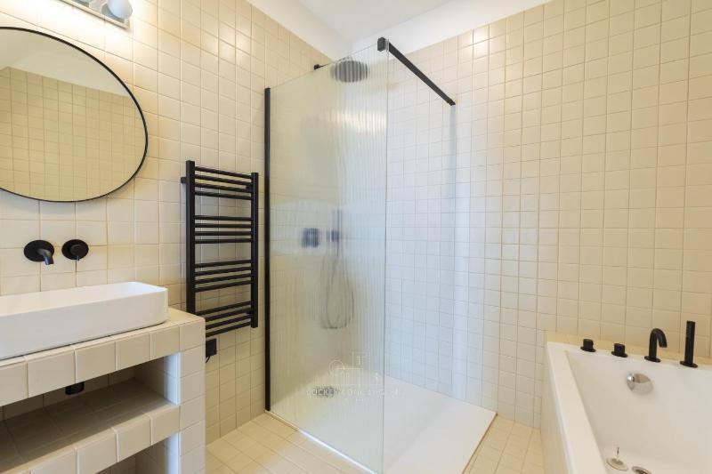 Loft duplex au coeur de La Rochelle - image 13