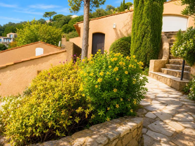Villa Bellevue vue mer et piscine - image 7