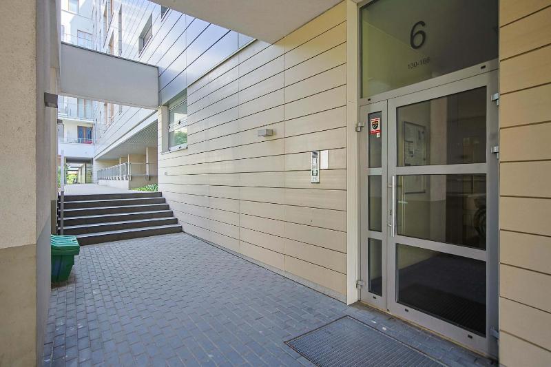 Comfortable Apartment with a Balcony Near the Airport by Noclegi Renters - image 9