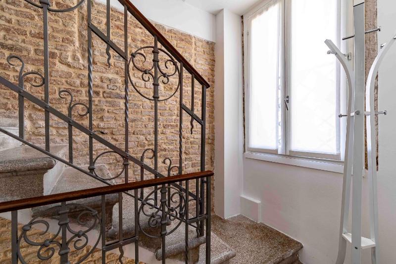 Majestic Rialto House by Wonderful Italy - image 9