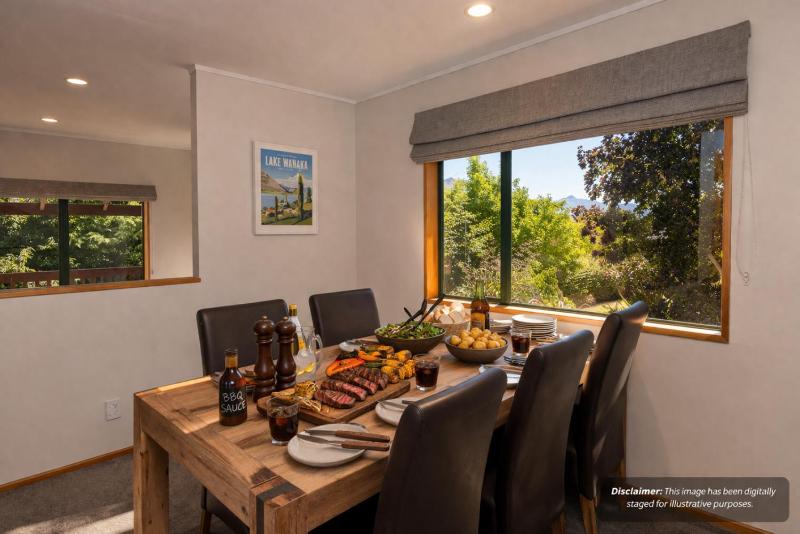 Central Comfort in Wanaka - image 48