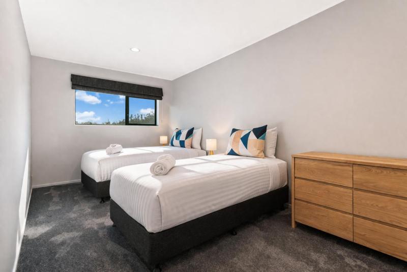 Central Comfort in Wanaka - image 45