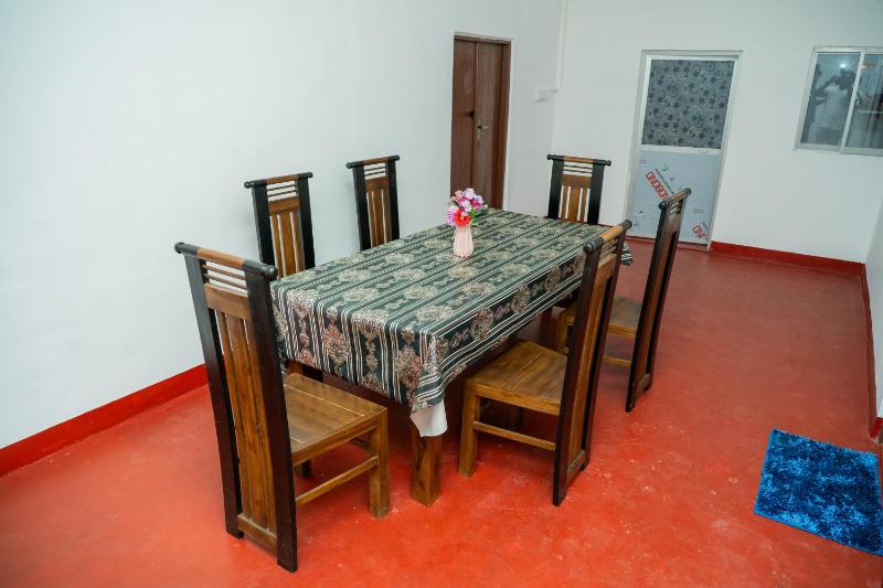 Nilaveli Beach Bungalow - image 31