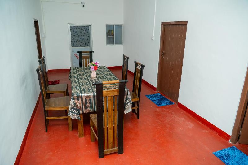 Nilaveli Beach Bungalow - image 9