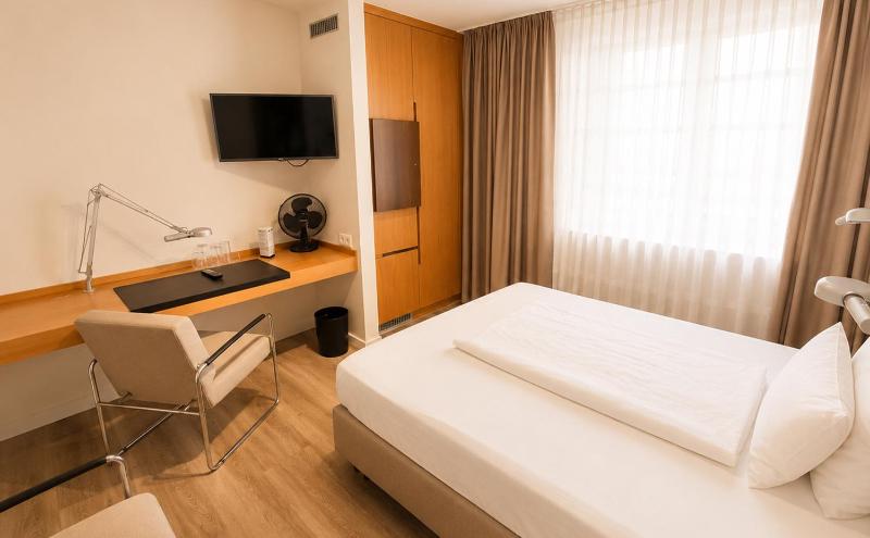 DORMERO Hotel Essen - image 14