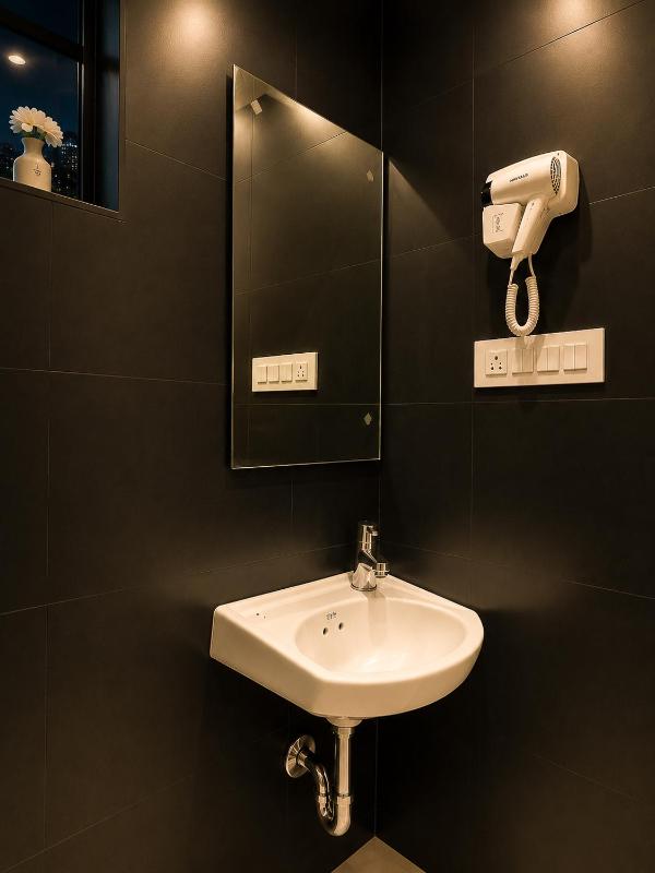 Let'Stay - Shivram Luxury Apartments in Noida Sector 63A Near Fortis Hospital - image 15
