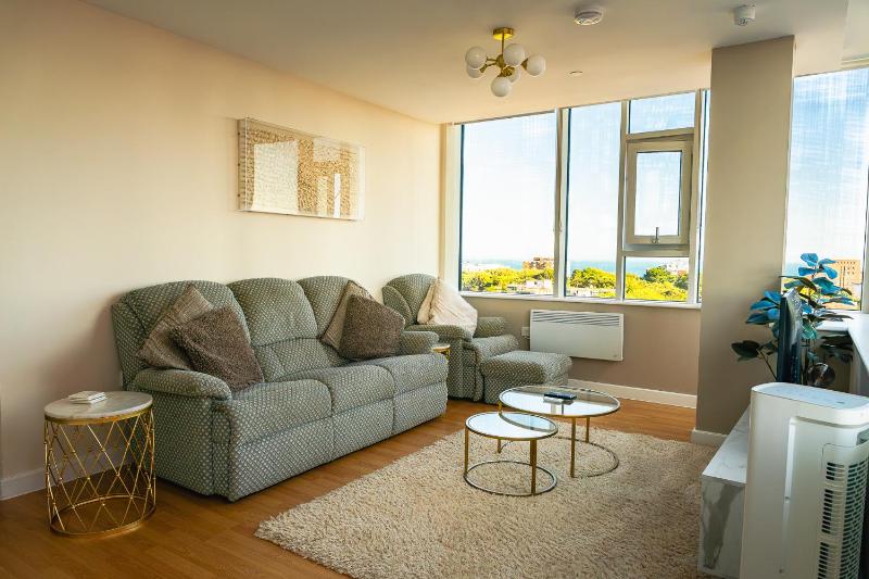 Akoya - Beautiful Sea View Apartment - image 47