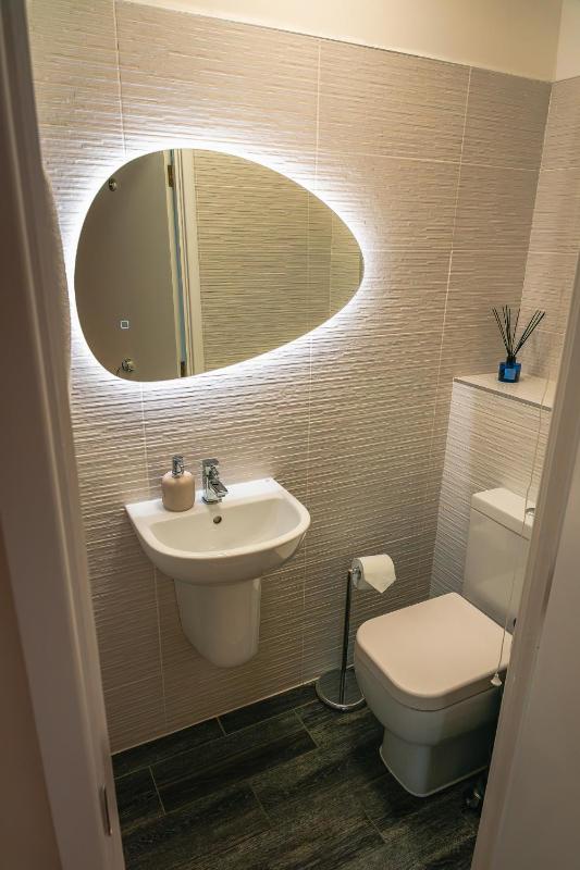 Akoya - Beautiful Sea View Apartment - image 43