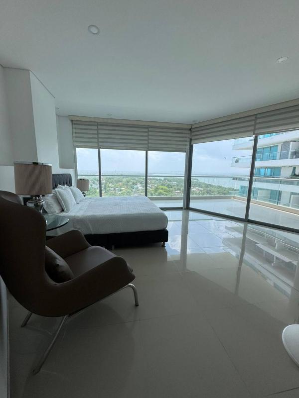 Luxury Oceanfront Penthouse in Cartagena with Private Pool - image 14