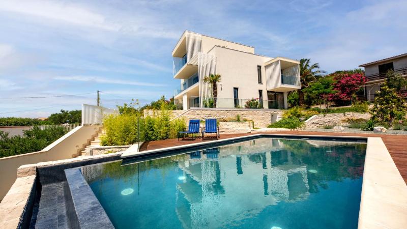 Luxury villa Mar with infinity pool in Rab - image 33