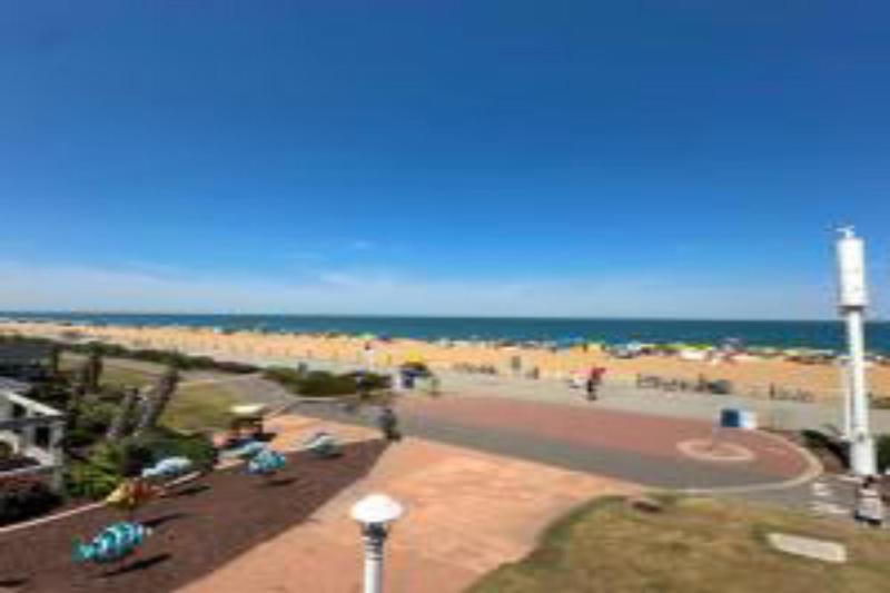 Hotel  Ocean27 Oceanfront - image 26