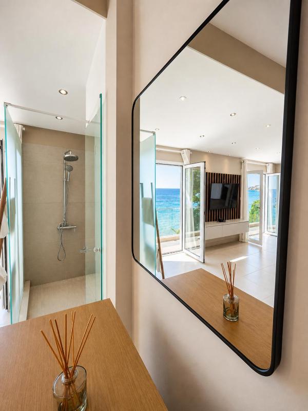 Infinity Beach House by KLV - image 21