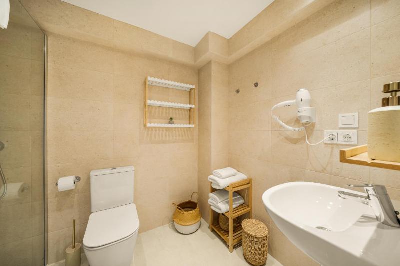 Jomarijo Boutique Rooms - image 31
