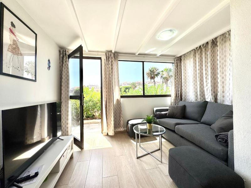 Bungalow in the heart of Arguineguín - image 21