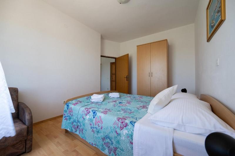 Holiday apartment in Privlaka with sea view balcony air conditioning WiFi 3598-5 - image 35