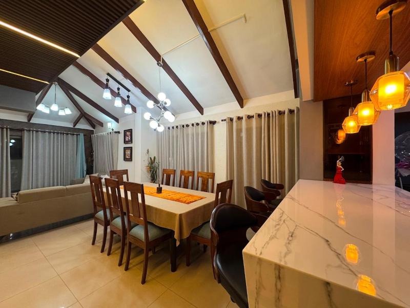 Cozy apartment in the heart of the city - image 10