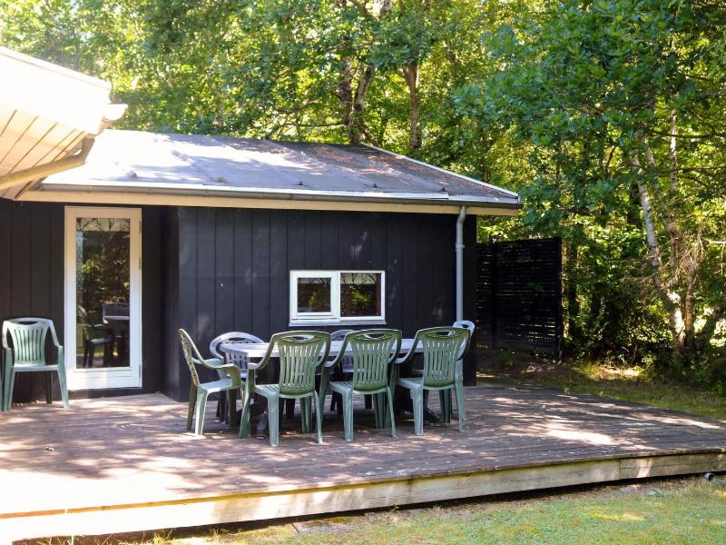 8 person holiday home in Hadsund - image 6