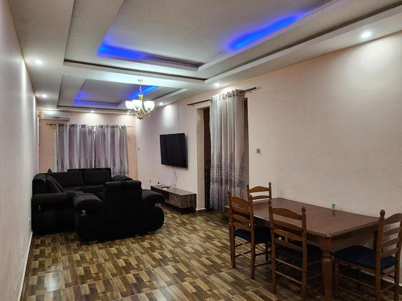 Magnifique appartement entièrement meublé à Lambanyi près du Carrefour Canadien - image 1