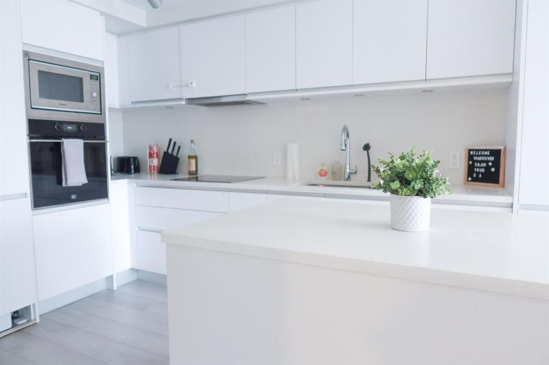 Olympic Village-Sleeps 5-AC Mtn & CityViews - image 12
