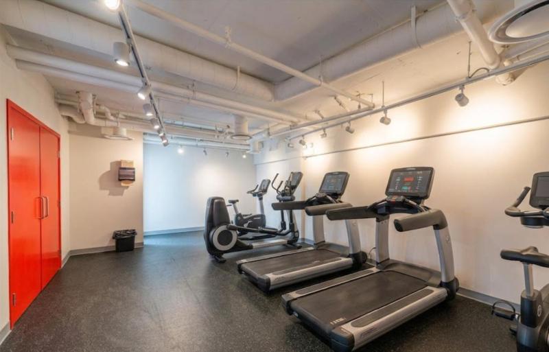 Olympic Village-Sleeps 5-AC Mtn & CityViews - image 5