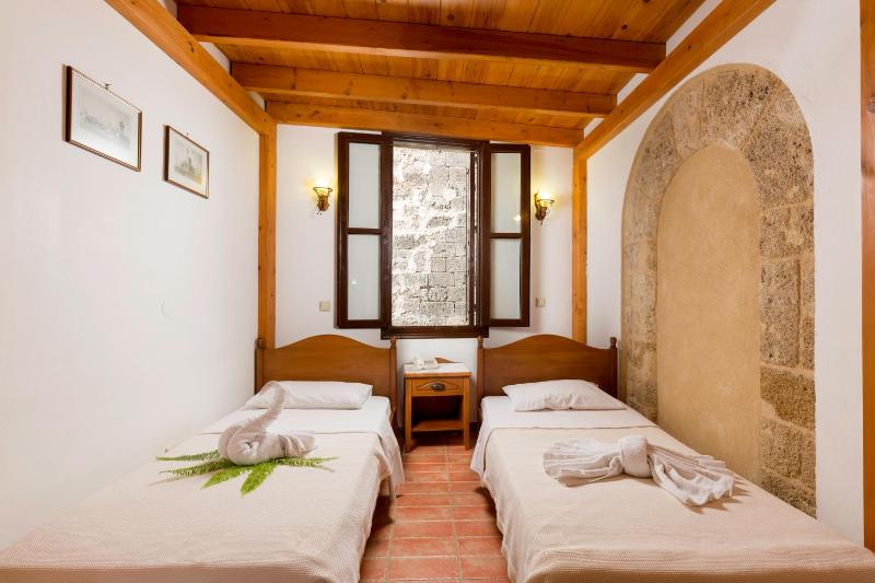 Family Room with Balcony - Split Level image 3