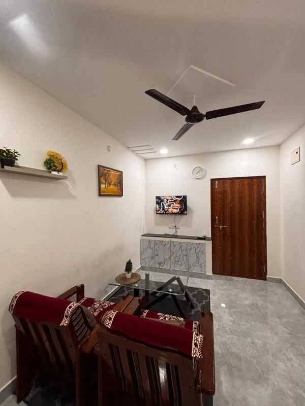 Comfortable Private 1BHK Stay - F2 - image 10