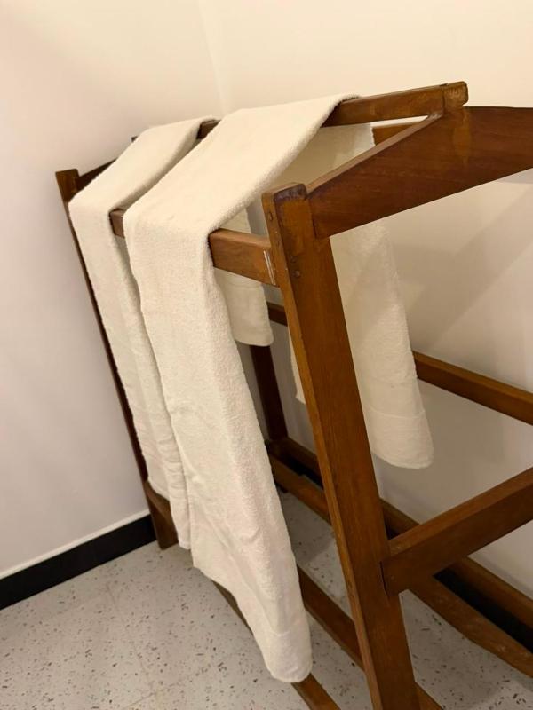 Sunny's Hide Out - image 14