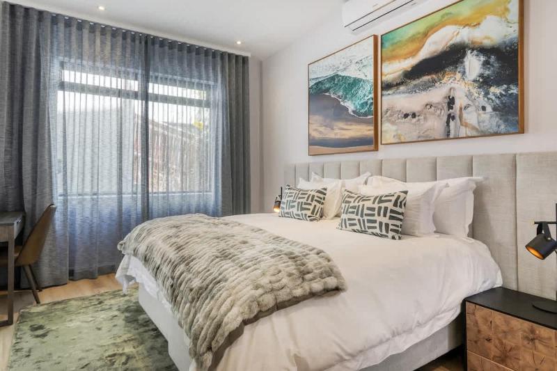 Vista del Mare - 3 Min walk to Camps Bay beach - image 14