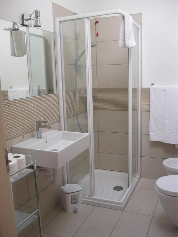Economy Apartment image 2