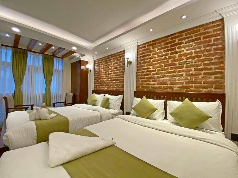 Shine Boutique Hotel - image 12