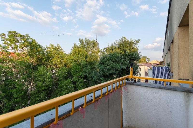 Mosaic Apartment in Rzeszów Center with Air Conditioning and Balcony by Noclegi Renters - image 16