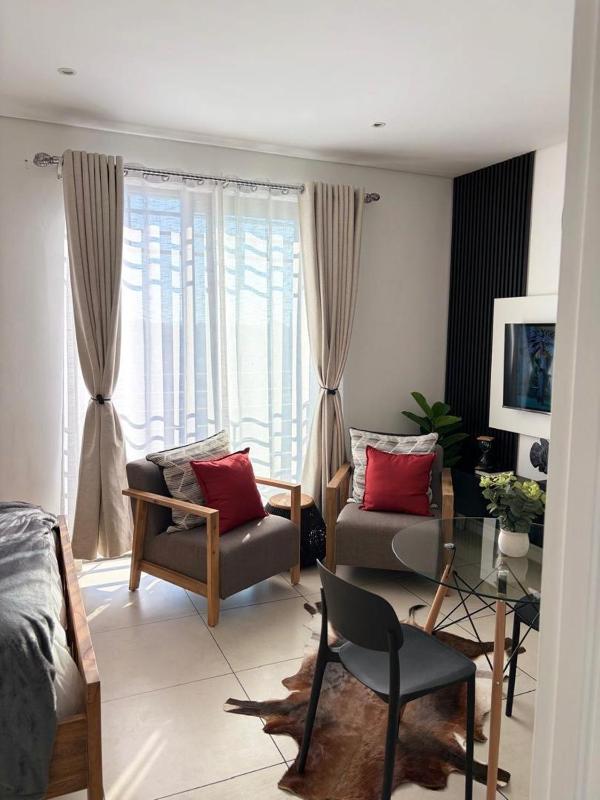 City Junction Studio Apartment - Windhoek CBD - image 7