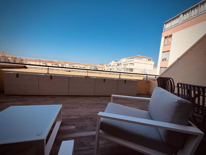 Hippopotame rose Duplex avec terrasse sur la Marina - image 15