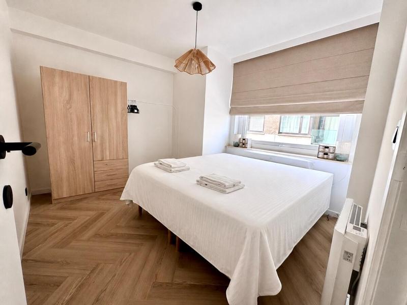 Sun Valley: Central Seaside Apartment - image 8