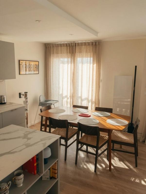 Architect renovated apt parking & 2 balconies - image 5