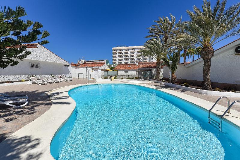 Cozy bungalow for 6 in Playa del Inglés GD04 by VillaGranCanaria - image 43