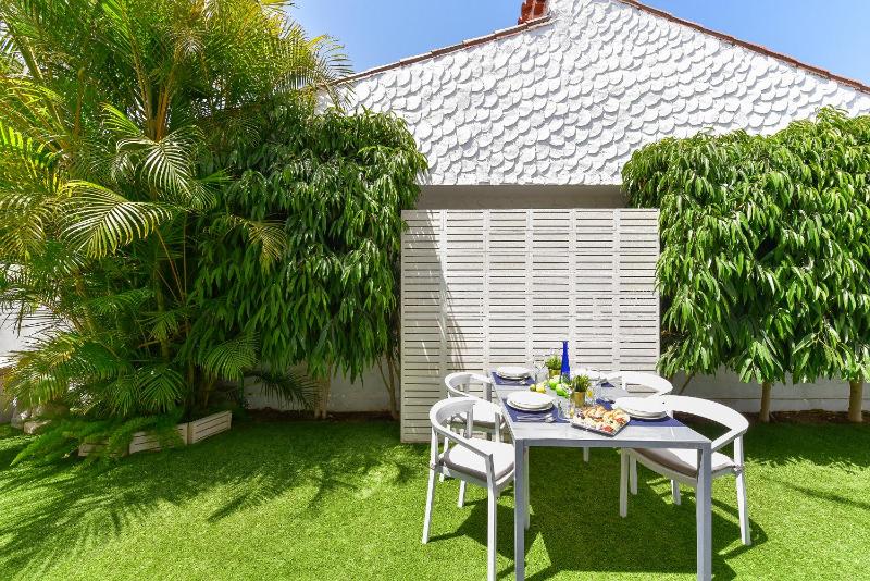 Cozy bungalow for 6 in Playa del Inglés GD04 by VillaGranCanaria - image 25