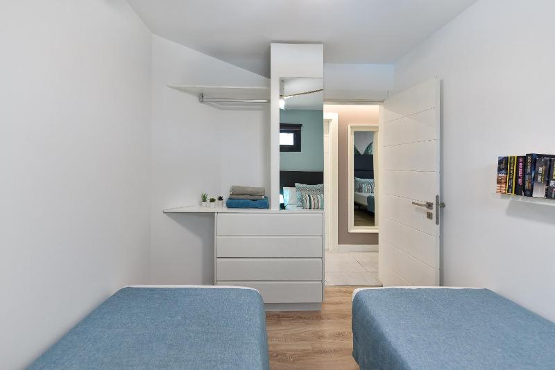 Cozy bungalow for 6 in Playa del Inglés GD04 by VillaGranCanaria - image 16