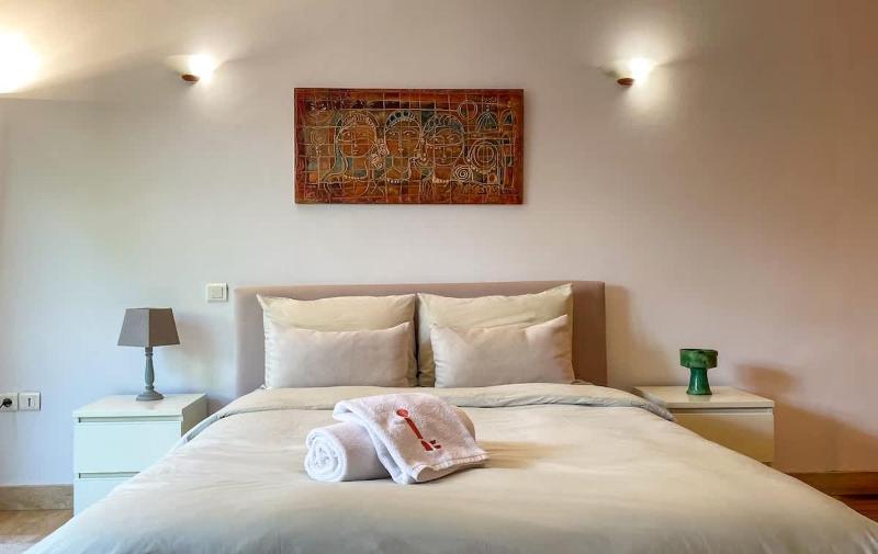 Villa Aura quartier des ambassades 6 personnes - image 12